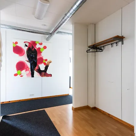 Lägenhet Functional And Cozy 3 Bedroom For 6